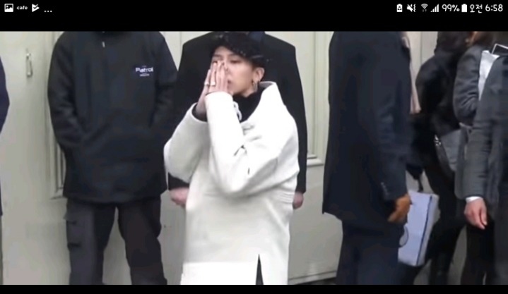 친구들이랑 한 10분 정도 재미있게 놀 수 있는 방법 공유 (술 먹으면 더 각) | 인스티즈