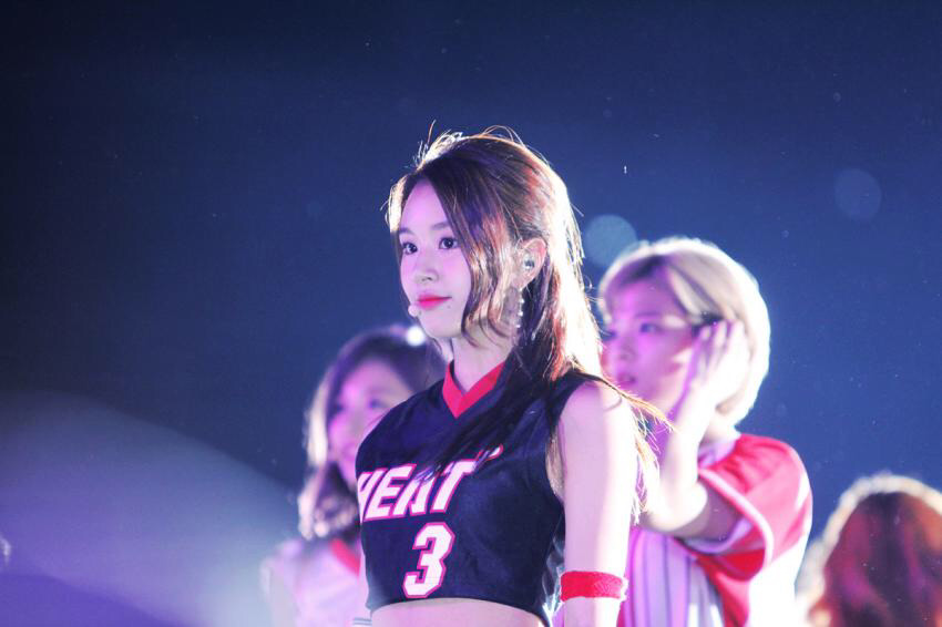 아가맹수🐯 채영이 170417 인천공항 입국 | 인스티즈