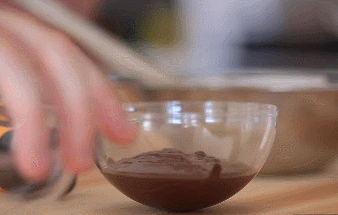 보고있으면 기분이 몽글몽글해지는 초콜릿 볼만들기 | 인스티즈