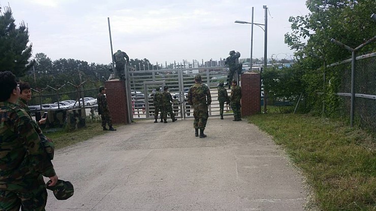 집에 갈 때 가장 강해지는 예비군.jpg | 인스티즈