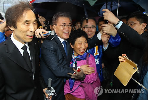 문재인 오전 대구 선거운동시작.JPG | 인스티즈