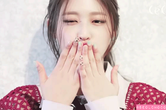 2015년 가장 집중받은 여자아이돌 TOP2 | 인스티즈