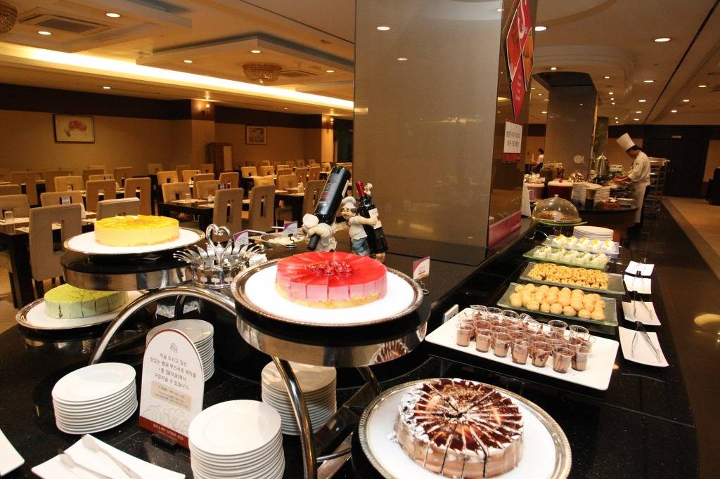 밥 잘나오는곳에서 일하기 vs 별로인곳에서 일하기 | 인스티즈