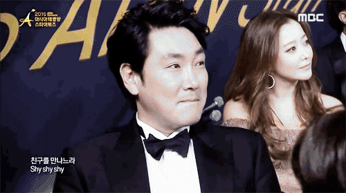 샤샤샤를 각자 스타일대로 소화하는 남자 연예인들 (남자는 자고로 애교죠) | 인스티즈