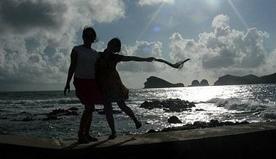 과거에 집착하는 사람이 되고 싶진 않지만 되돌리고 싶은 시간은 누구에게나 있는 것 | 인스티즈