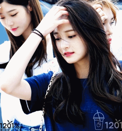 이럴때 여자가 너무 이쁘다.gif | 인스티즈