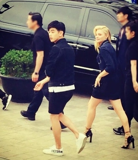 한국 올때마다 잘어울린다고 난리나는 이유.....ㄷㄷㄷ.JPG | 인스티즈