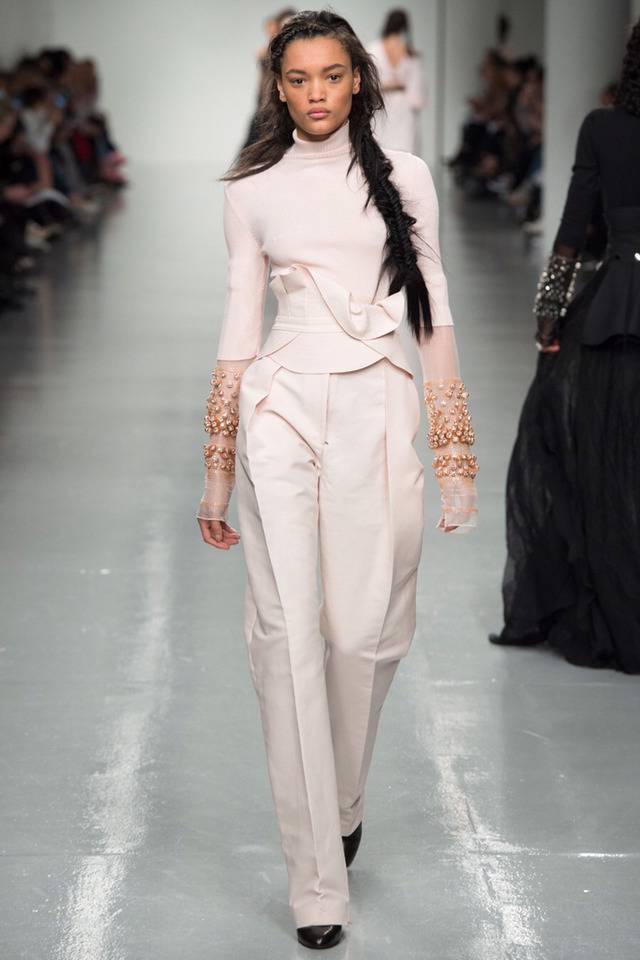 2017 F/W Antonio Berardi 컬렉션 (최소라 오프닝) | 인스티즈