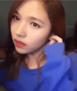 트와이스)방송중임을 망각하고 귀후비는 미나 | 인스티즈