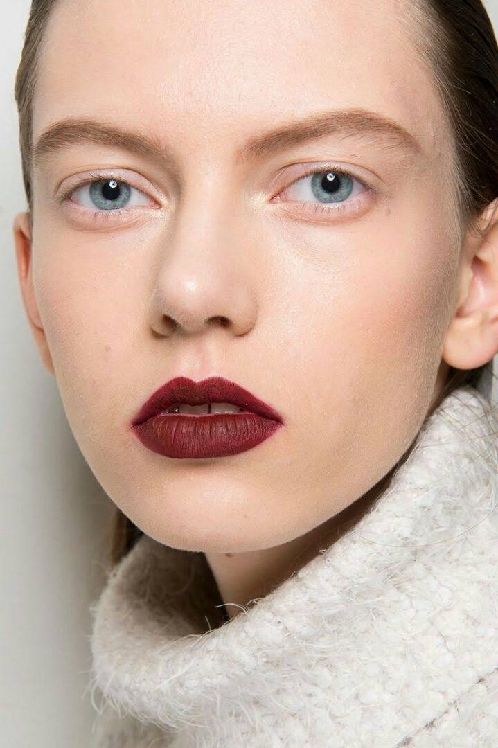 외국 잡지에서 패션위크를 통해 예측한 2017 가을&겨울 메이크업 트렌트 | 인스티즈