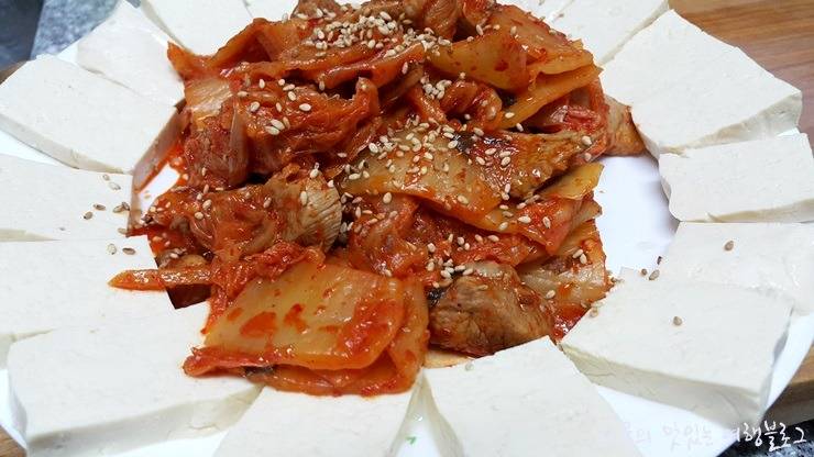 모든걸 싫어한다면 날이 밝는대로 한국을 떠나겠습니다 | 인스티즈