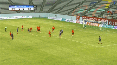 경남을 구한 이범수의 선방과 박지수의 투지.gif | 인스티즈