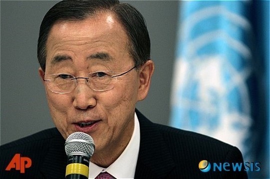 ???:오~손 갑자기 이적 발표라도 하는거야? | 인스티즈