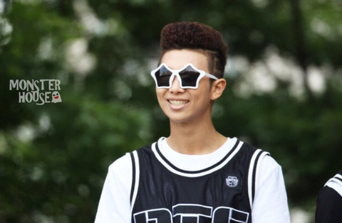 방탄소년단의 랩몬스터와 BTS의 RM 외모 비교 | 인스티즈
