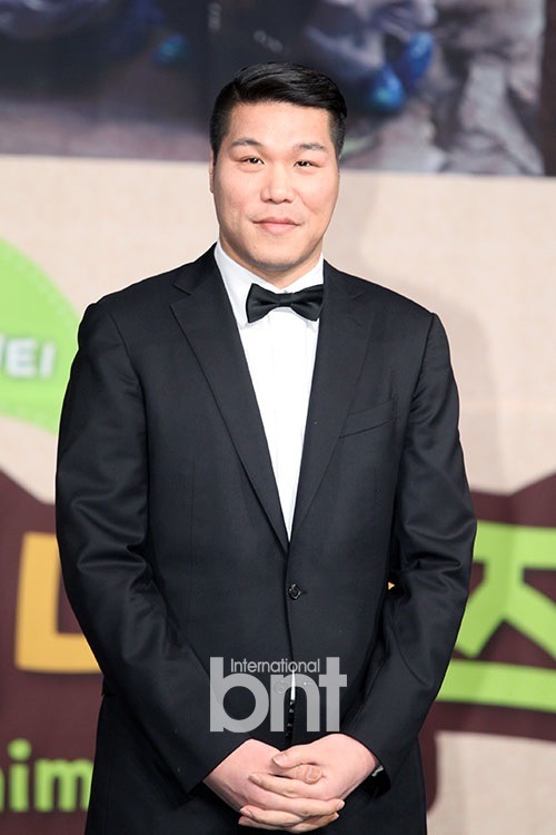 어서오고가 아니라 기럭지 개쩌는 연예인 ㄷㄷ | 인스티즈