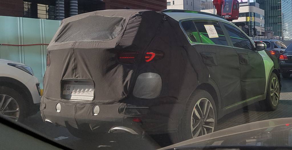 [자동차] 스포티지 페이스 리프트 위장막 사진 | 인스티즈