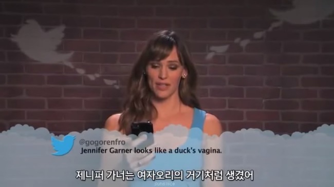 자신에 대한 악플을 읽는 연예인들과 대통령ㄷㄷㄷ.jpg | 인스티즈