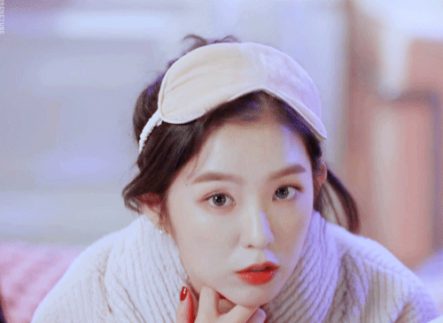 수면안대쓰고 눕방하는 아이린(움짤다수).gif | 인스티즈