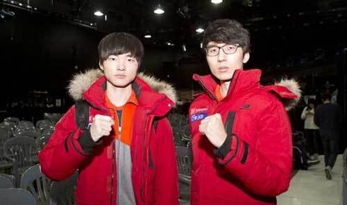 ??? : 옆에는 누구인가요? | 인스티즈