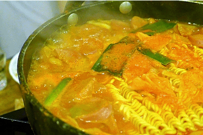 시원하고 얼큰한! 부대찌개 존슨탕 gifjpg | 인스티즈