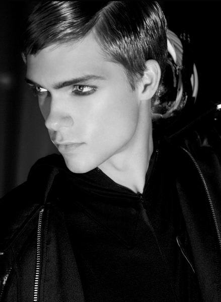 [sepperaes] 프런코 이지승 남자친구 . (부제 : 페북에 여친 캡쳐 올려놓는 너란 남자...) | 인스티즈