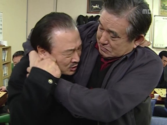 [거침없이하이킥] 맨날 주식 말아먹는 한심한 아들이지만 내편일땐 겁나 든든함ㅋㅋㅋㅋ.jpg | 인스티즈