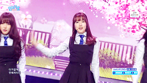 카톡 이모티콘 생각나게하는 여자친구 안무.gif | 인스티즈