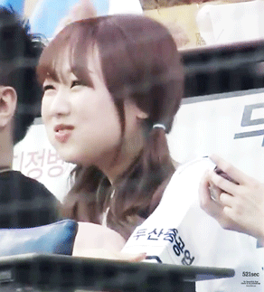 러블리즈의 식신.gif | 인스티즈