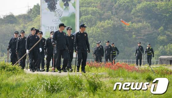 하반신 시체 발견된 안산 방조제 현장.jpg | 인스티즈