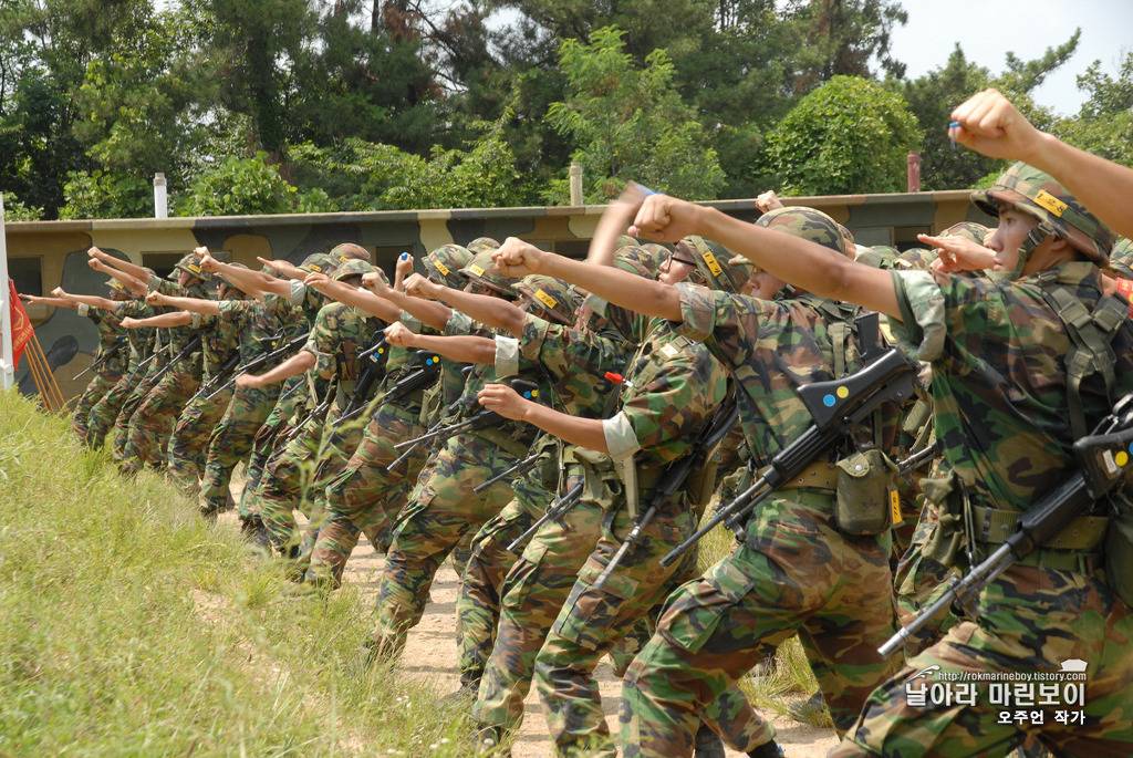 다시 돌아가고 싶지는 않지만 참 재밌었던 군대의 추억 | 인스티즈