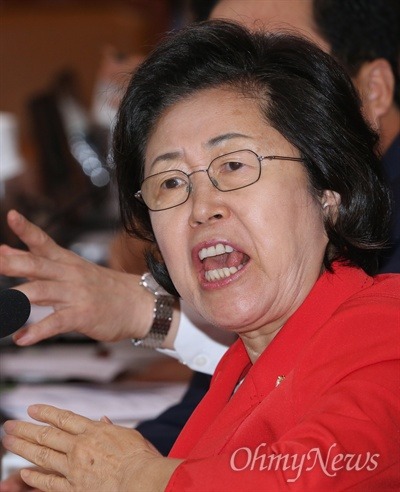 마음을 곱게 쓰는 박근혜 대통령 | 인스티즈