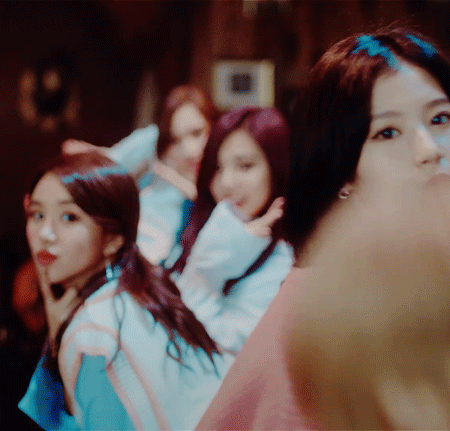 오늘 00시에 공개된 트와이스 티저 | 인스티즈