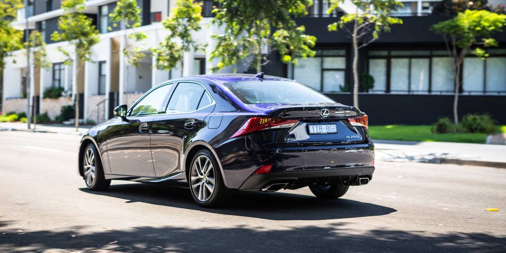 2017 렉서스 IS 200t [데이터주의] | 인스티즈