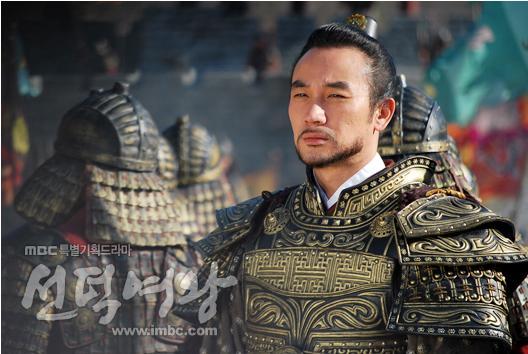 중앙일보가 꼽은 한국사 9명의 명장들 | 인스티즈