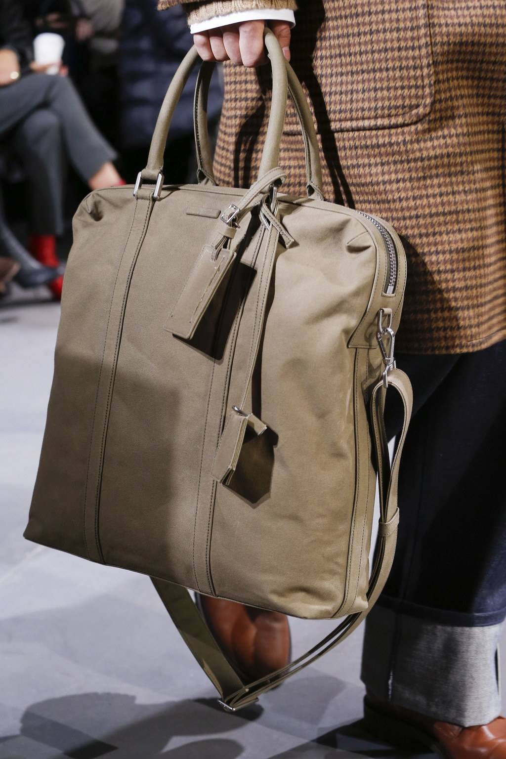 마이클 코어스 2017.18 가을/겨울 신상 슈즈 & 백 | 인스티즈