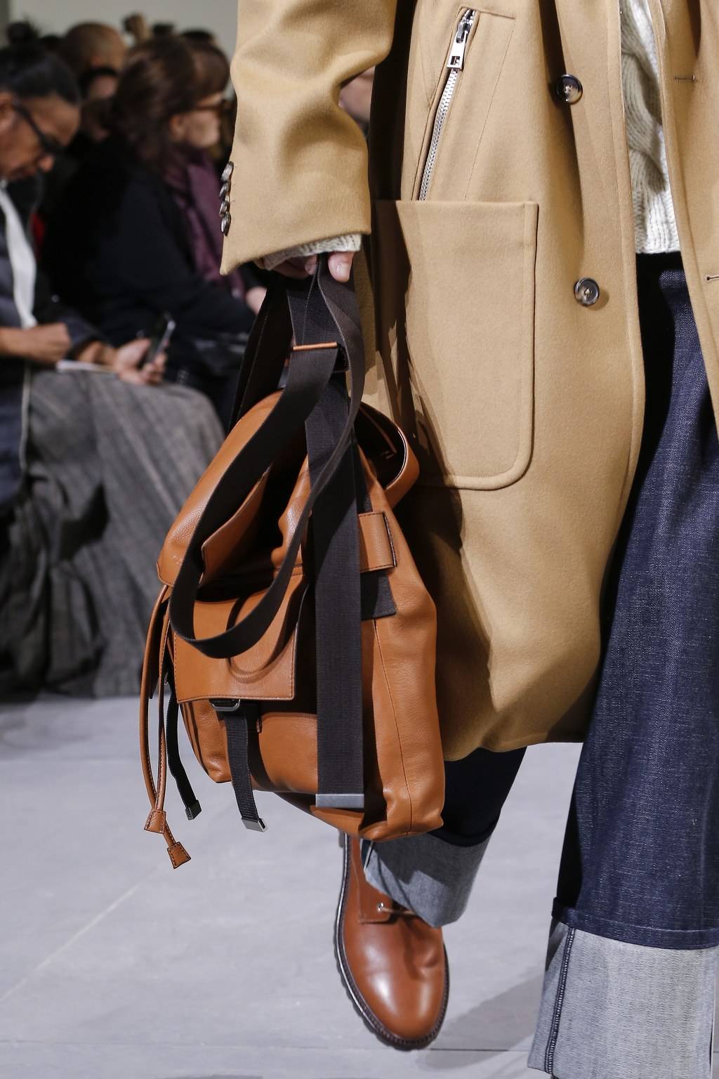 마이클 코어스 2017.18 가을/겨울 신상 슈즈 & 백 | 인스티즈