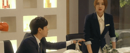 [순정에반하다] 여주한테 차이고 정신 가출한 남주.gif | 인스티즈