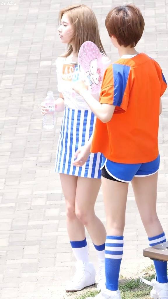 [트와이스] 두 여자 .jpg | 인스티즈