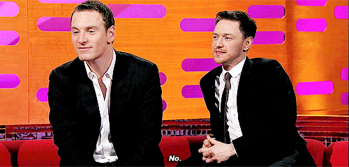 에디 레드메인이 젊은 덤블도어역으로 원한다고 했다는 배우 | 인스티즈