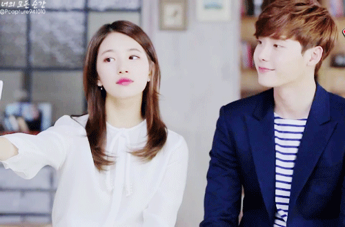 지나가다가 사랑하는 그녀를 보았다... | 인스티즈