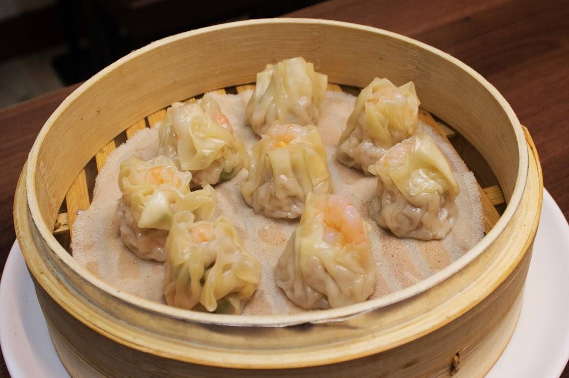 한 번 먹으면 끊임없이 들어가는 새우 샤오마이 | 인스티즈