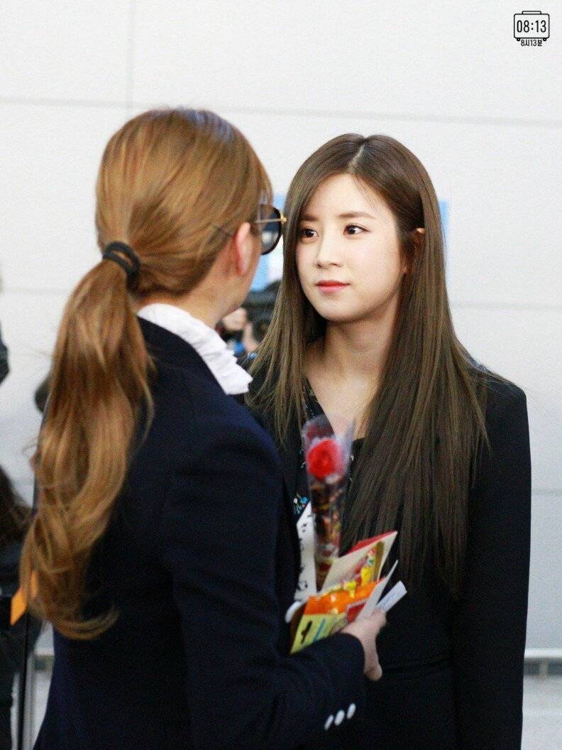 동생들에게 괴롭힘 당하는 초롱이.jpg | 인스티즈