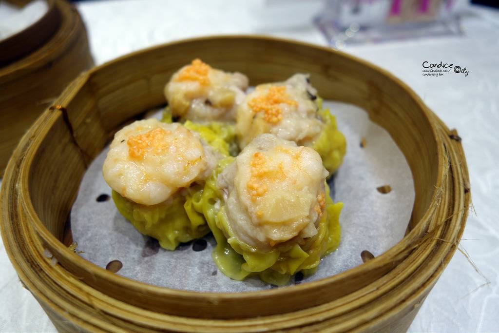 한 번 먹으면 끊임없이 들어가는 새우 샤오마이 | 인스티즈