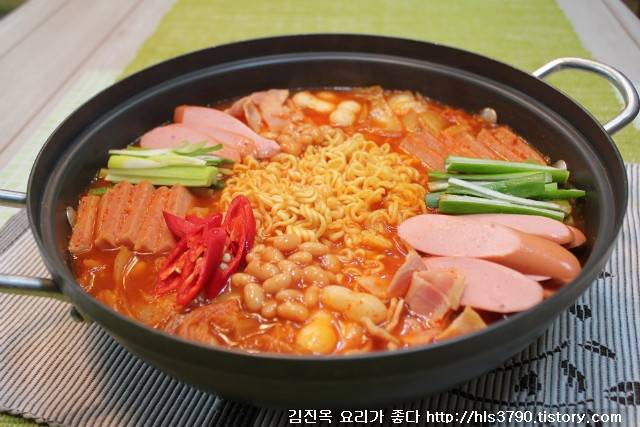 식당에서 먹을때 가격괜찮은 음식 | 인스티즈