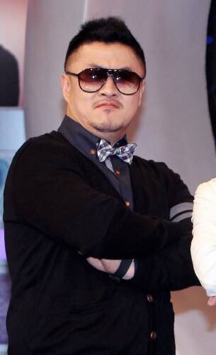 썬글라스 낀 모습이 더 익숙한 연예인.jpg | 인스티즈