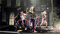 내가 생각하기엔 난 못 생겻어. 그리고 아무도 날 사랑하길 원하지 않아 | 인스티즈