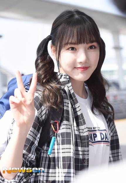 정글로 떠난 여자친구 예린 | 인스티즈