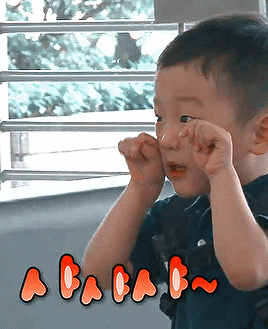 [트와이스] 진심 행복해 보이는 나연이 | 인스티즈