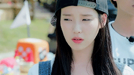 스냅백 쓴 아이유.gif | 인스티즈