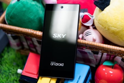 팬택 신제품 IM-100 블랙 실사 | 인스티즈